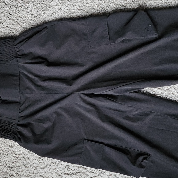 Pants - Picture 2 of 3